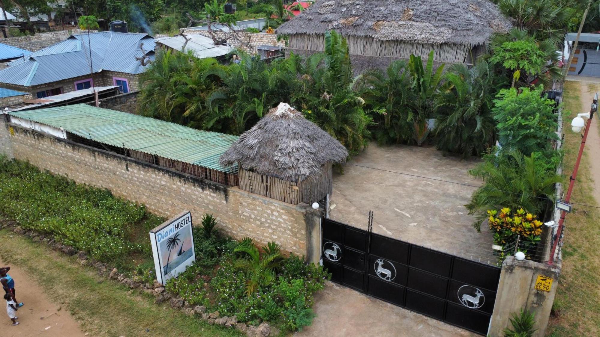 דיאני ביץ' Diani Hostel מראה חיצוני תמונה