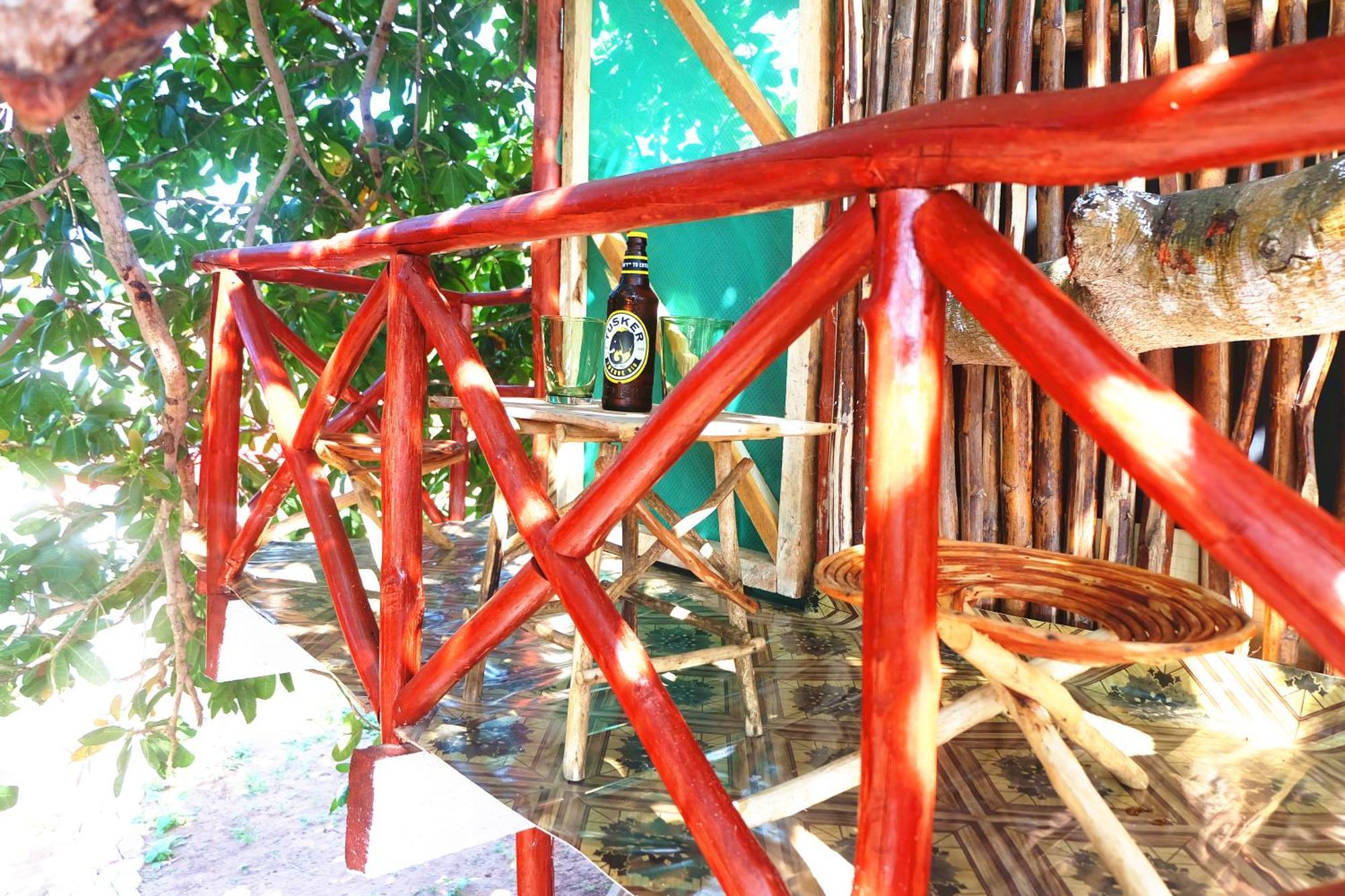 דיאני ביץ' Diani Hostel מראה חיצוני תמונה
