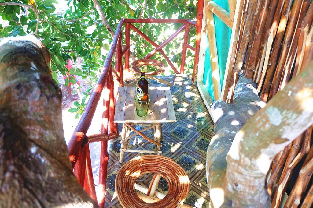 דיאני ביץ' Diani Hostel מראה חיצוני תמונה