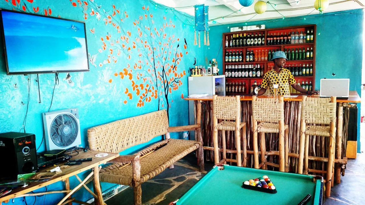 דיאני ביץ' Diani Hostel מראה חיצוני תמונה